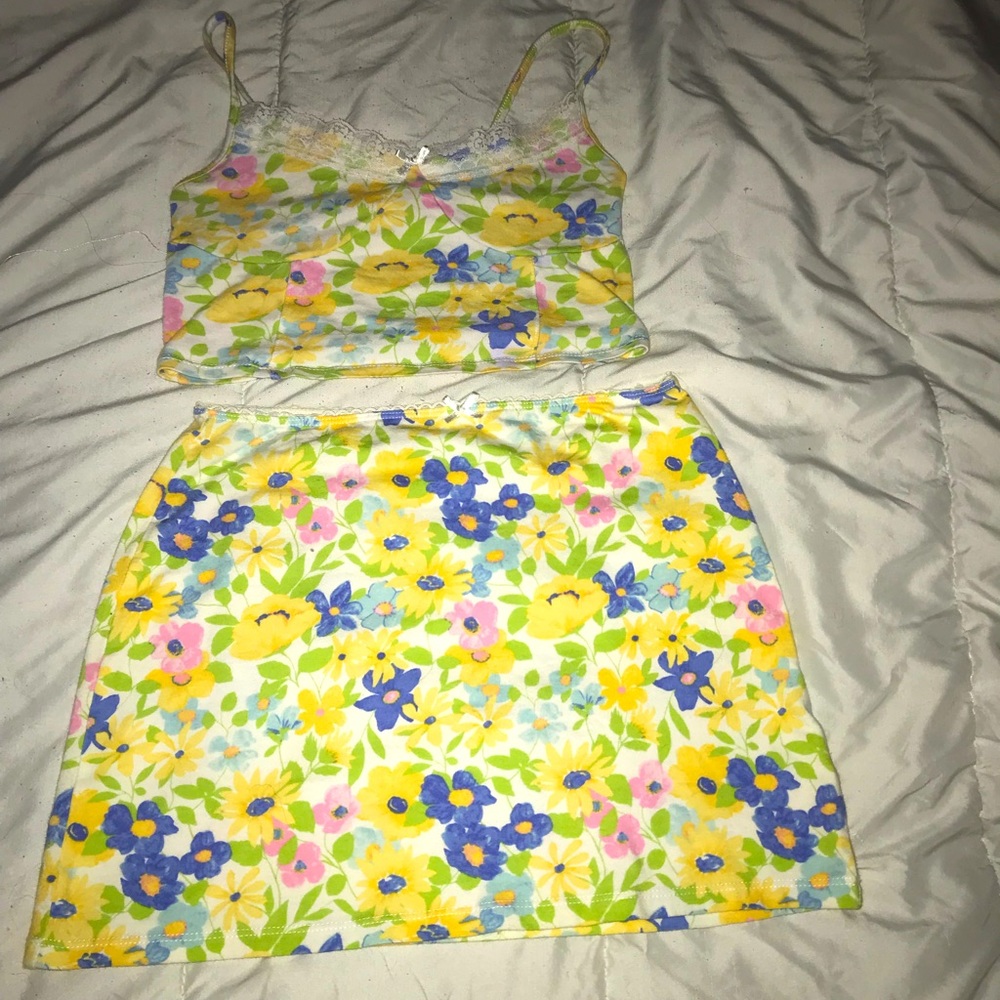 Floral two-piece matching set - Picture 2 of 6